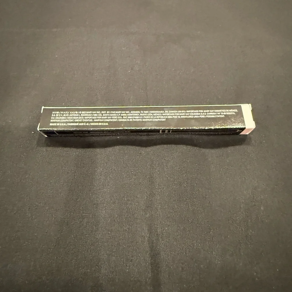 Mary Kay Beige Nude Waterproof Lip Liner New in Box - Picture 4 of 5